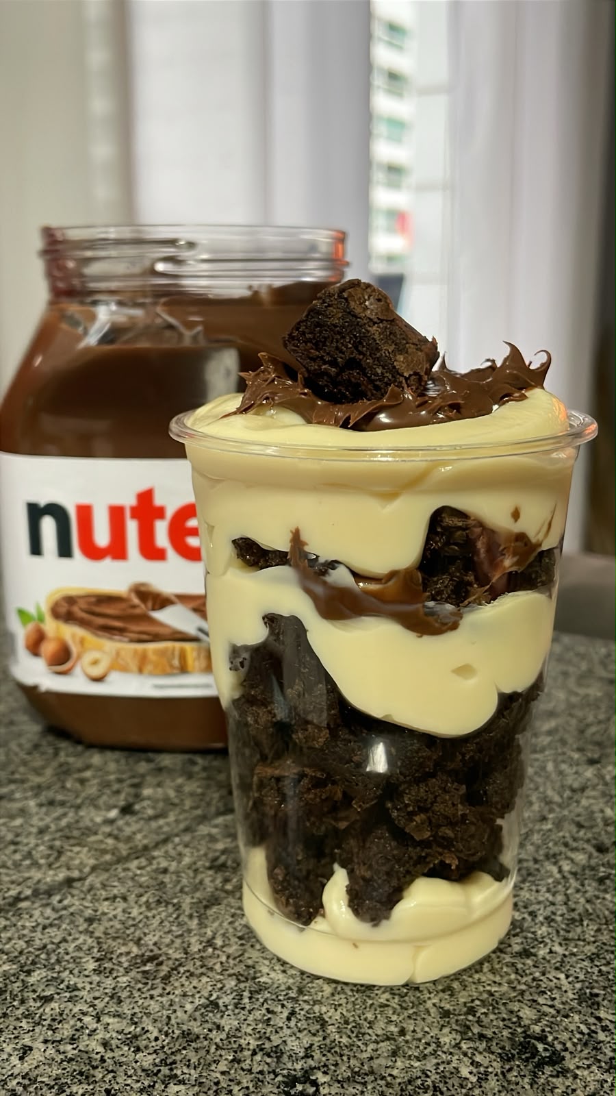 Copo brownie de Ninho com Nutella